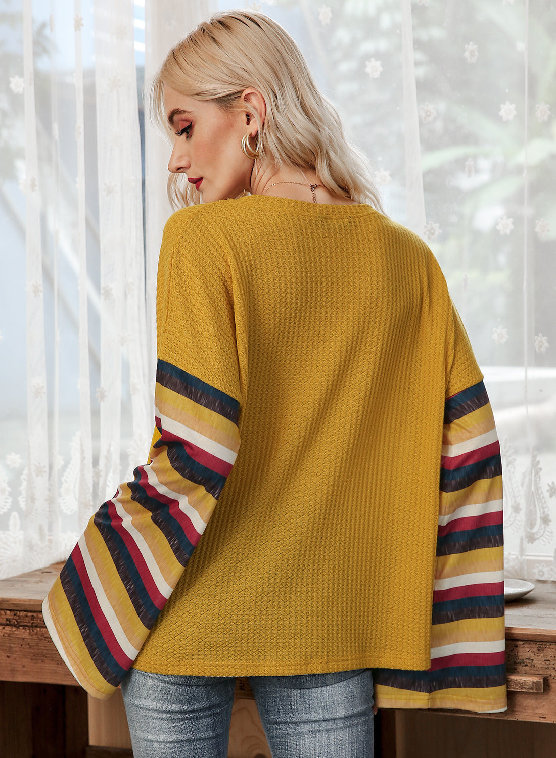 Hot Selling Stripe Flare Sleeve T-shirt