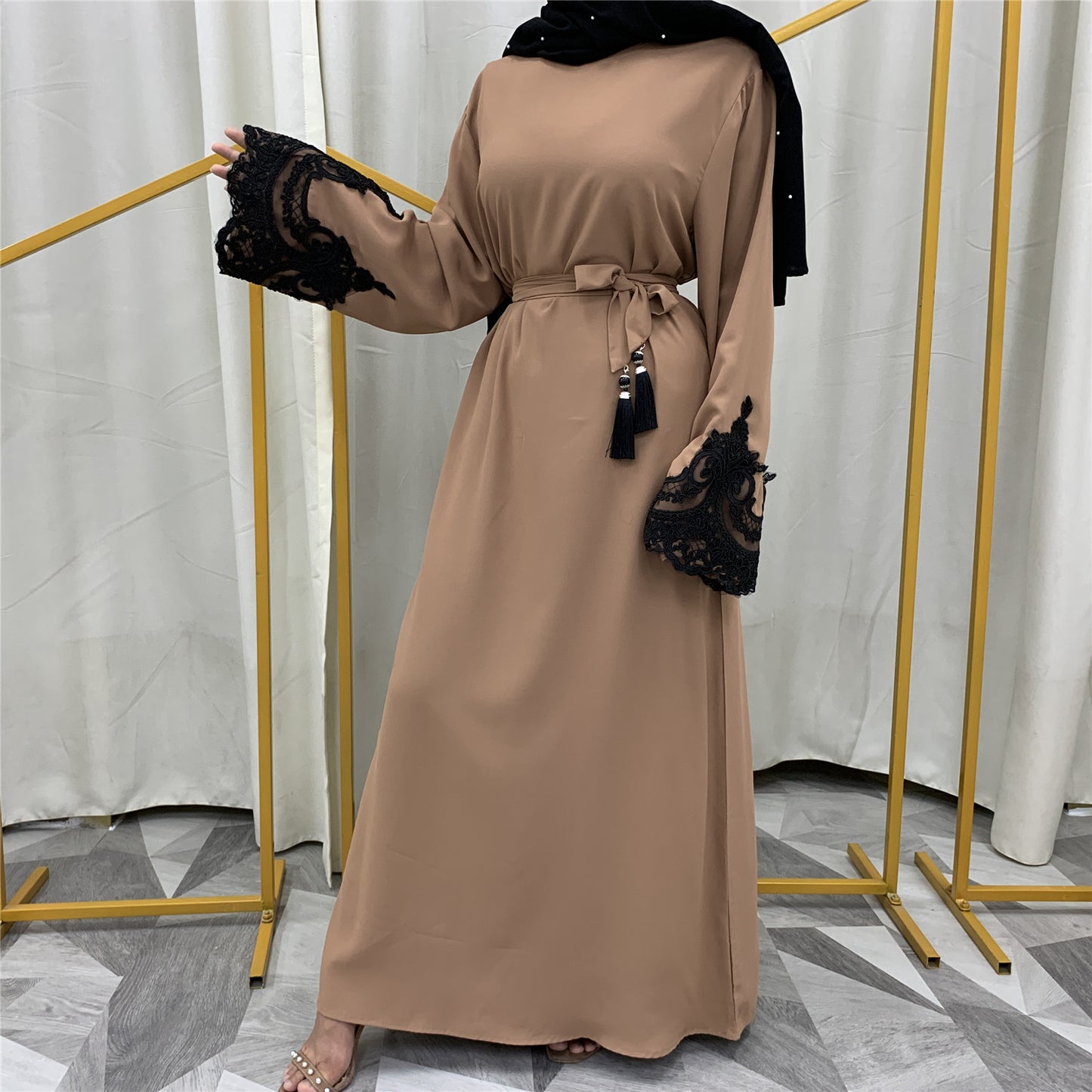 Islamic Turkey Dubai Fashion Muslim Dress Long Sleeve Lace Patchwork Dress