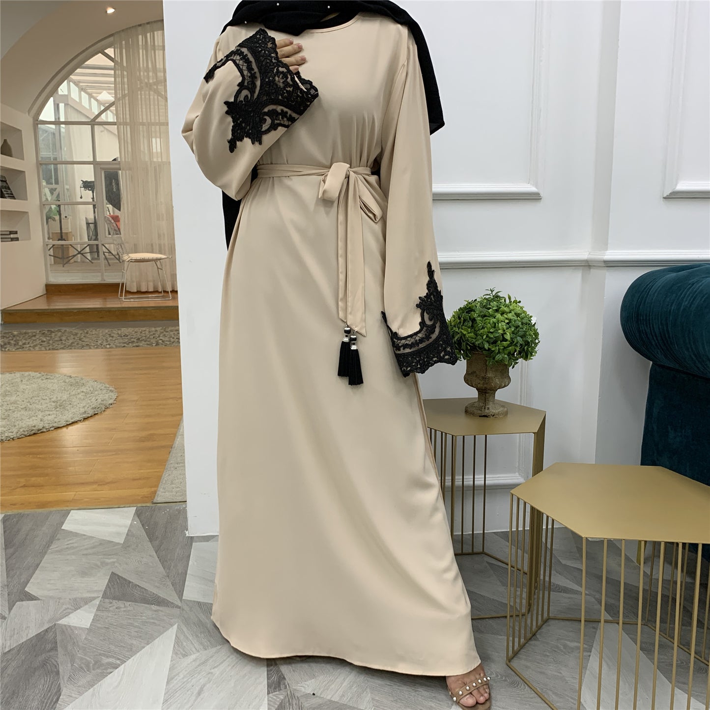 Islamic Turkey Dubai Fashion Muslim Dress Long Sleeve Lace Patchwork Dress