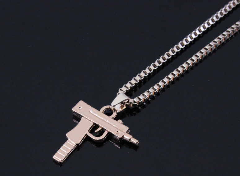 Fashion accessories new pistol necklace