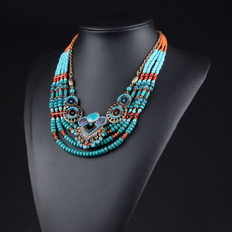 Exaggerated ethnic necklace